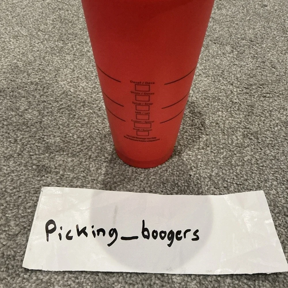 Starbucks Reusable Cold Cups With One Lid, Lot Of 9! 24oz